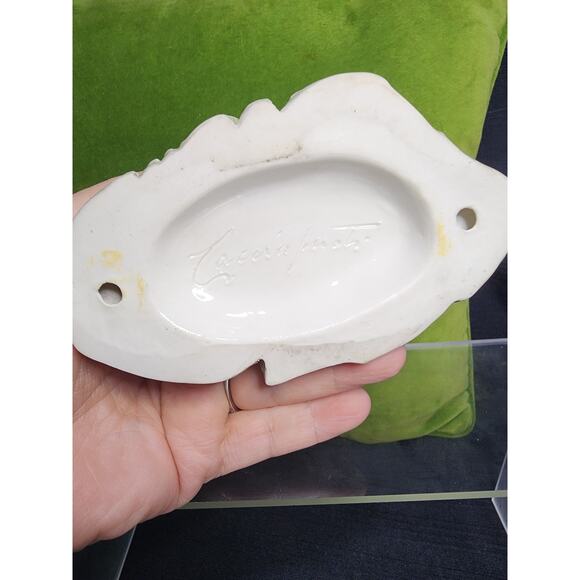 Elephants On Rock Figurine Signature On Bottom - Picture 8 of 8